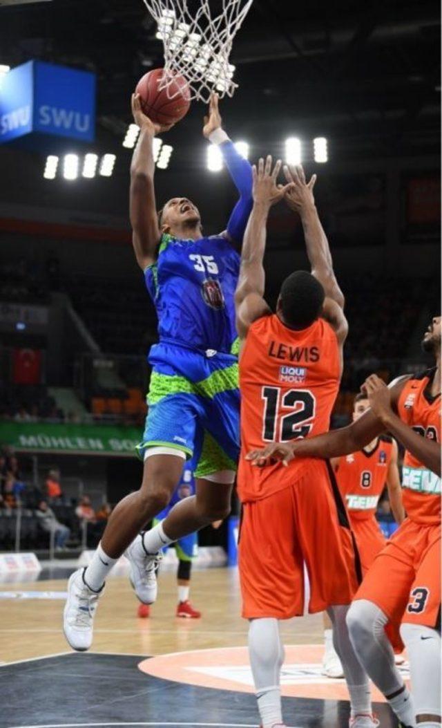 Tofaş Son &Ccedil;eyrekte Yıkıldı 1