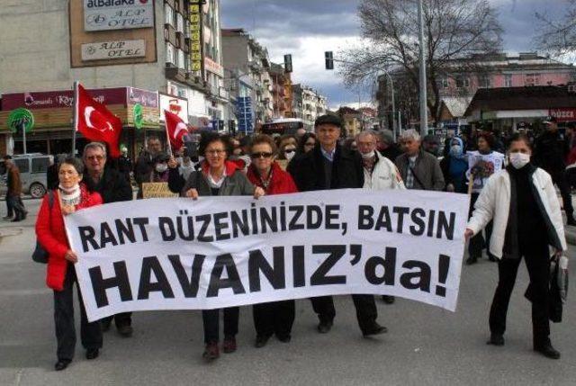 Düzce'de Hava Kirliliği Protesto Edildi