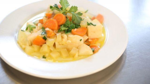 Zeytinyağlı kereviz nasıl yapılır?