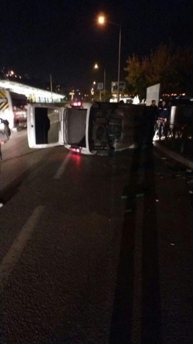 Bursa&rsquo;da Ara&ccedil; Takla Attı, 1 Kişi Yaralandı 2