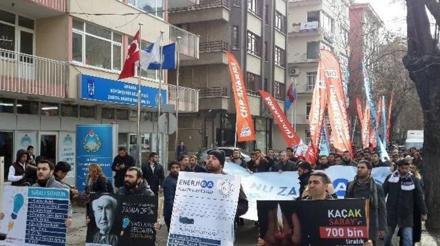 Chp&rsquo;den Kayıp Ka&ccedil;ak Eylemi