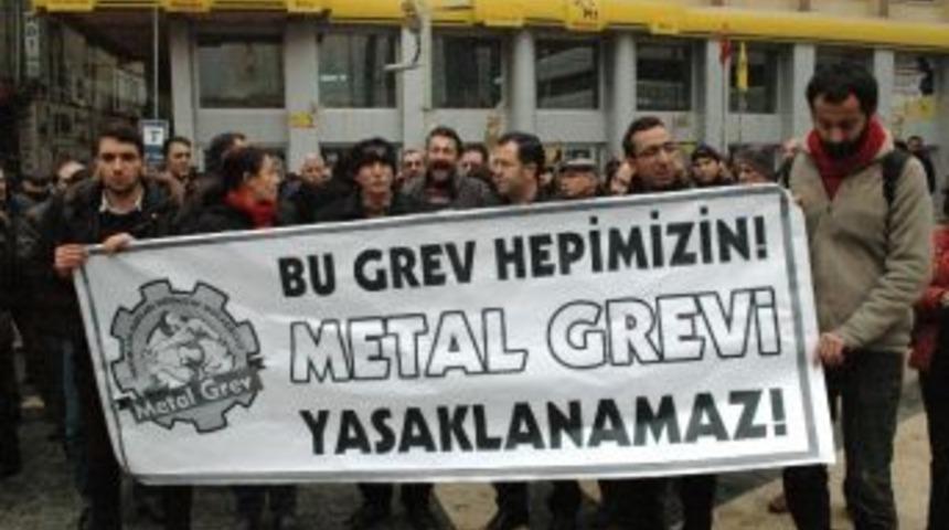 Metal İş&ccedil;ilerine Getirilen Grev Yasağını Protesto Ettiler