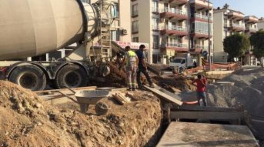 Menemen&rsquo;de Yoğun Tempo