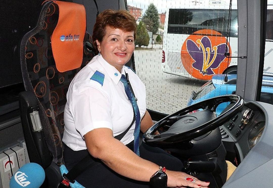 Yolların Nazan Kaptanı