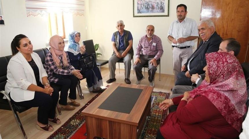 Aksaray’ın Tek Kadın Köy Muhtarına Destek