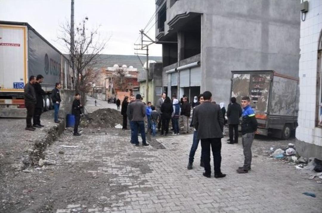 Cizre&rsquo;deki Hendekler Kapatılmaya Başlandı