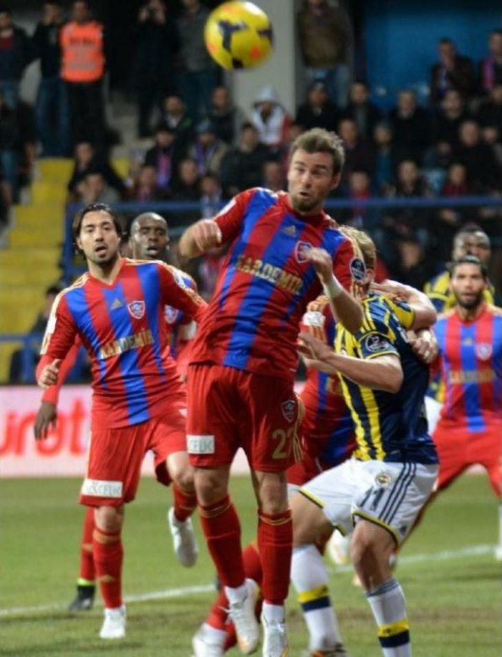 Kardemir Karabükspor- Fenerbahçe Maçı Fotoğrafları