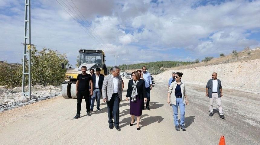Gaziantep&rsquo;te Eski Nizip Yolunun Genişliği 6 Metreden 11 Metreye &Ccedil;ıkarıldı