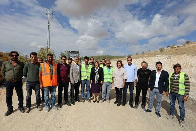 Gaziantep’te Eski Nizip Yolunun Genişliği 6 Metreden 11 Metreye Çıkarıldı