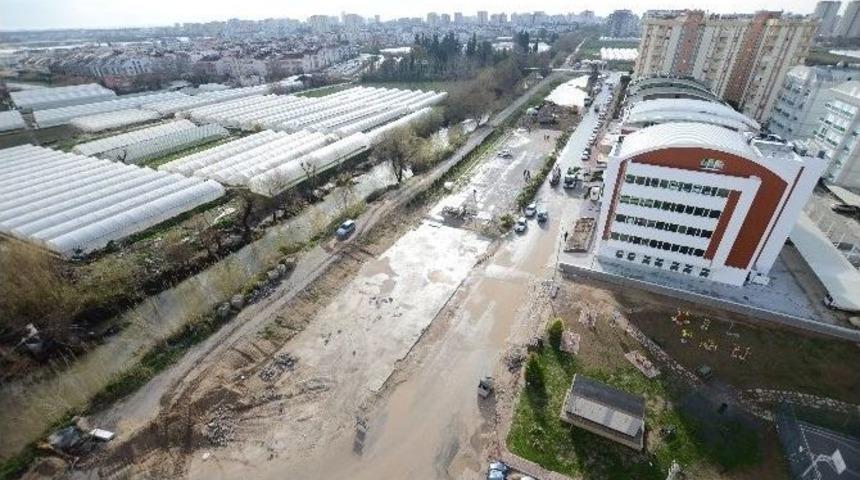 G&uuml;zeloluk Mahallesi&rsquo;ne 550 Metrelik Yol