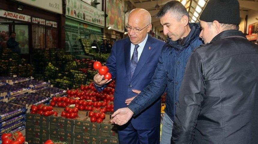 Başkan Yaşar Hal Esnafıyla Buluştu