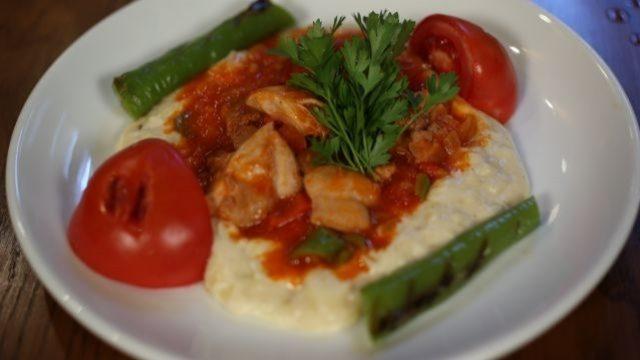 Tavuk etli hünkarbeğendi nasıl yapılır?