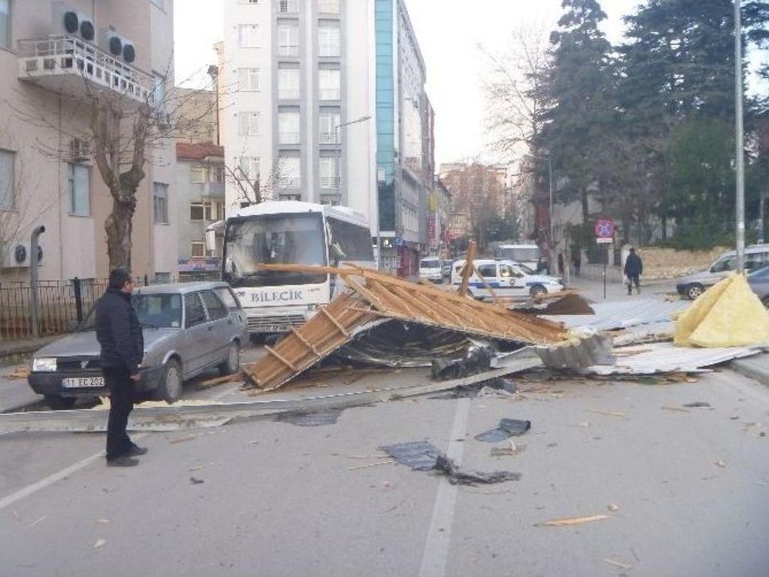 Lodos Bilecik&rsquo;te Hayatı Olumsuz Etkiledi