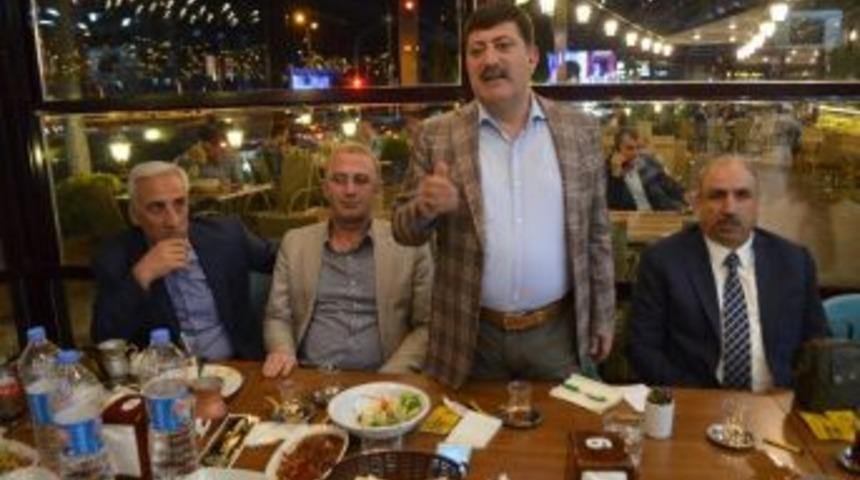 Ak Parti İstişare Toplantısı Yapıldı