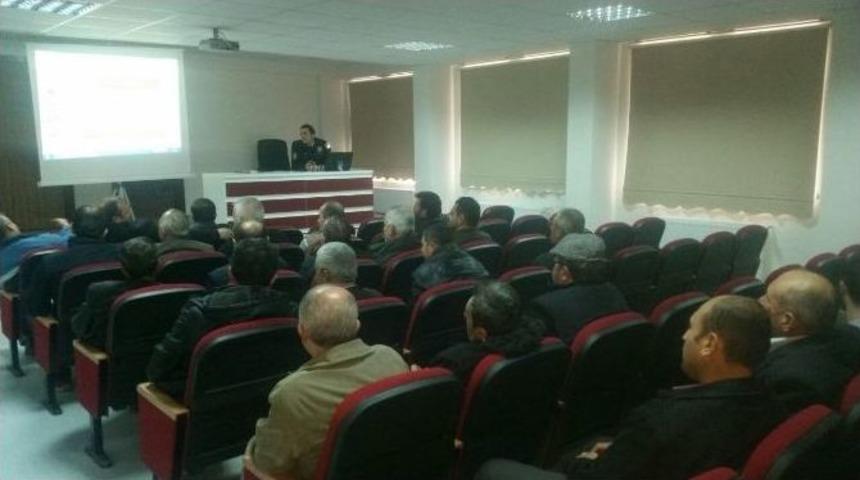 Osmaneli&rsquo;de Servis Şof&ouml;rlerine Seminer