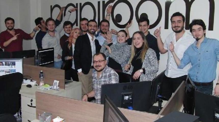 Kendi Gazeteni 'papiroom'da Yap