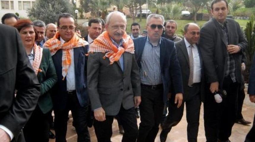 Kılı&ccedil;daroğlu'nun Akademisyenlerle Kuşadası Buluşması