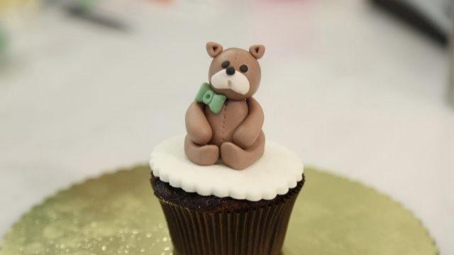 Şeker hamurundan ayıcık figürü nasıl yapılır?