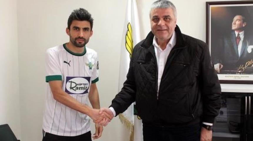 Akhisar Belediyespor Koray Arslan'la 1.5 Yıllık S&ouml;zleşme Imzaladı