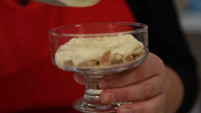 Limonlu parfe nasıl yapılır?