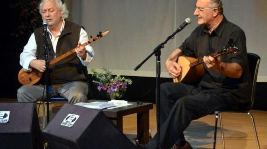 T&uuml;rk&uuml;n&uuml;n Ve Sazın Ustaları Bodrumlularla Buluştu