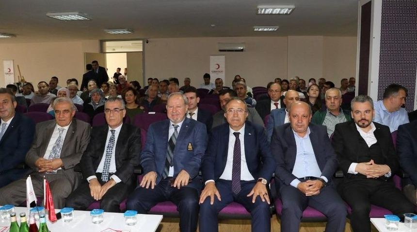 Kan Bağış&ccedil;ıları &Ouml;d&uuml;llendirildi