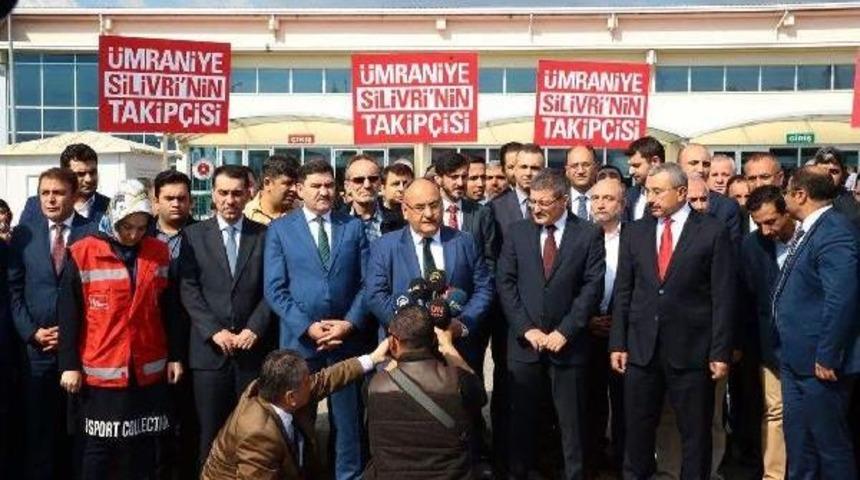 Silivri'de 15 Temmuz Şehitler K&ouml;pr&uuml;s&uuml; Davası'nı Belediye Başkanları Da Izledi