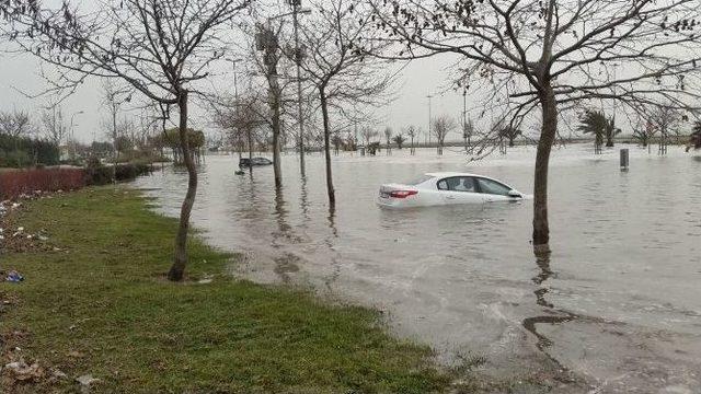 Pendik’te Deniz Karayla Birleşti