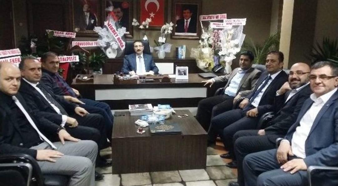 Ak Parti&rsquo;ye Kutlama Ziyareti