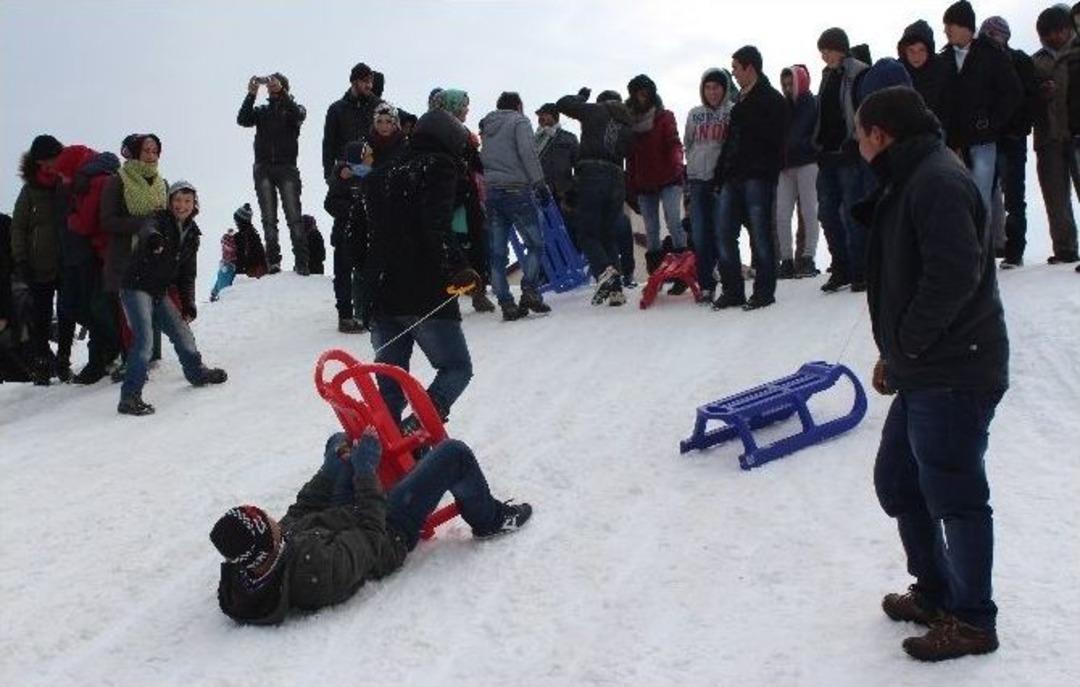 Kar Festivali Sona Erdi