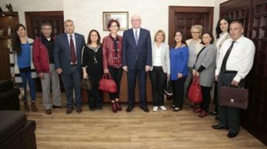 B&uuml;y&uuml;kdere Mahalle Meclisi Başkan Kurt İle Buluştu