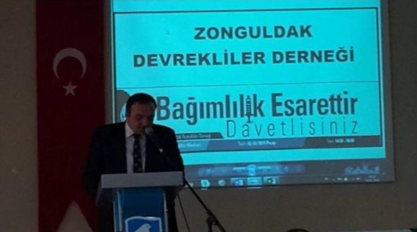 Zonguldaklılar İstanbul&rsquo;da Bonzai&rsquo;yi Tartıştı