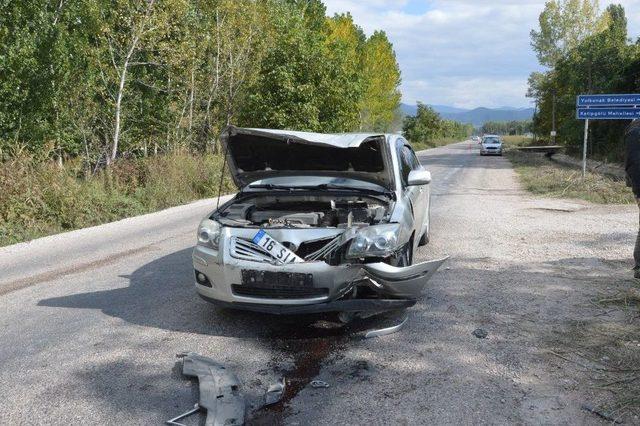 Tokat’ta Trafik Kazası: 3 Yaralı