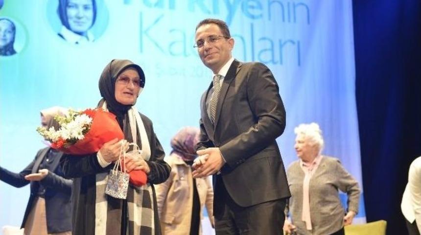 &ldquo;yeni T&uuml;rkiye&rsquo;nin Kadınları&rdquo; &Uuml;sk&uuml;dar&rsquo;da Bir Araya Geldi