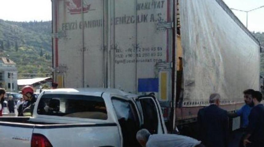 Binaya &Ccedil;arpan Tır'ın S&uuml;r&uuml;c&uuml;s&uuml; &Ouml;ld&uuml; (2)