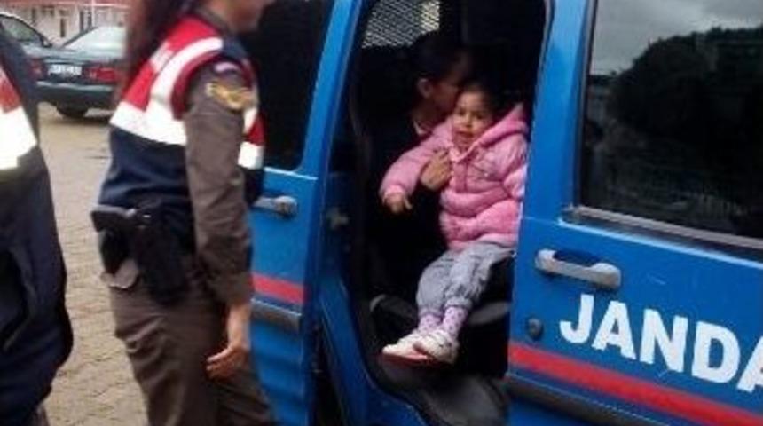 (&ouml;zel Haber) Jandarmaya Sığındılar