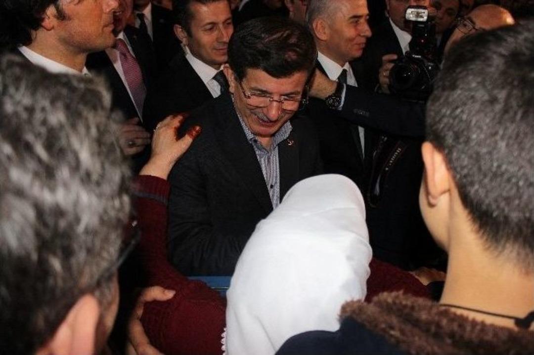 Başbakan Davutoğlu Denizli&rsquo;de
