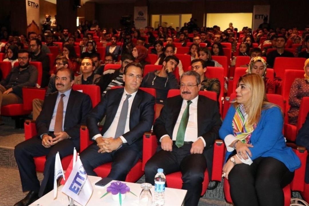 T&uuml;siad Y&ouml;netim Kurulu Başkan Yardımcısı Murat &Ouml;zyeğin: