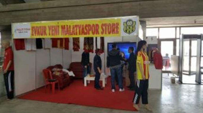 Malatya Tanıtım Günleri’nde Evkur Yeni Malatyaspor Standı