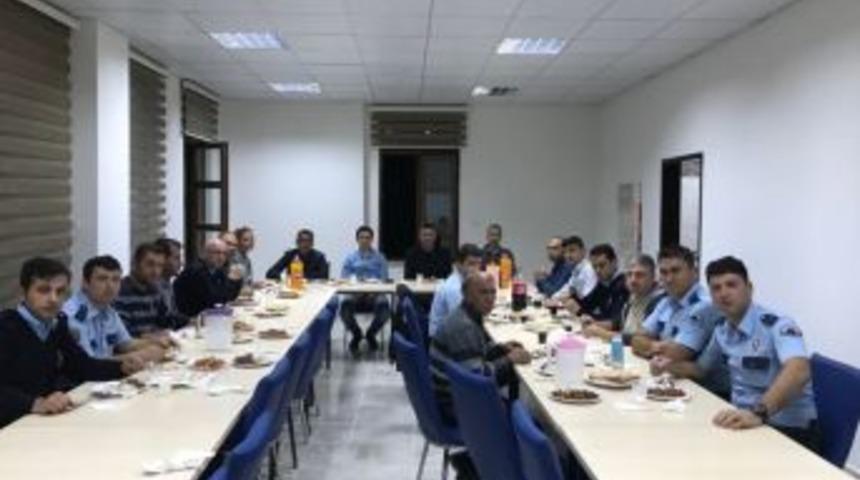 Tut Emniyet Amirinden Kurumlar Arası Dayanışma Yemeği