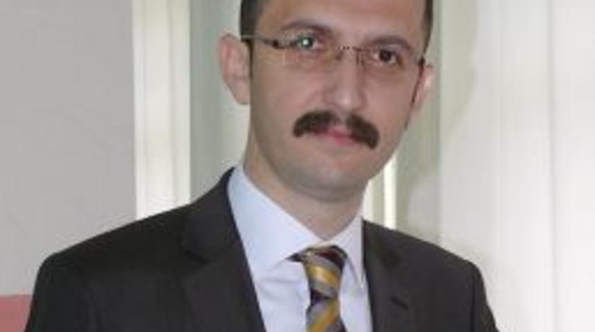Ak Parti İl&ccedil;e Başkanı Saldırıya Uğradı