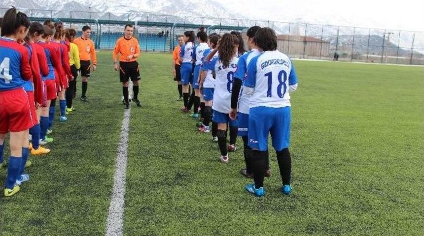 Erzincan Gen&ccedil;ler G&uuml;c&uuml; Spor Sahada Kendini Kanıtladı