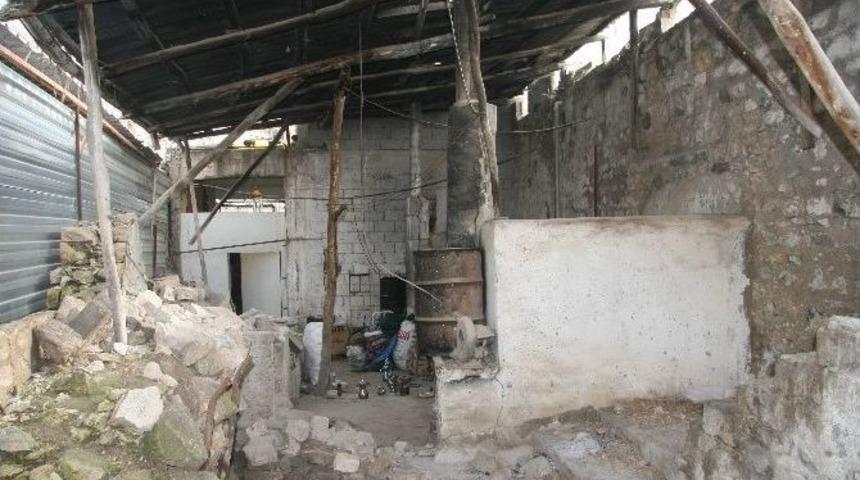 Kilis&rsquo;in Tarihi Mekanlarının Restore Edilmesi İsteniyor