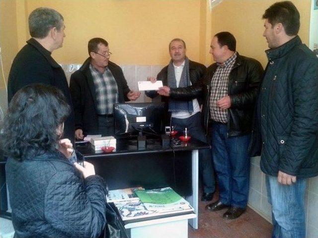 Chp Parti Okulundan Mahalle Camisine Destek