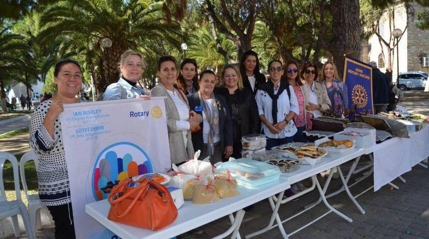 S&ouml;ke Rotary&rsquo;den Hastane Yararına Kermes