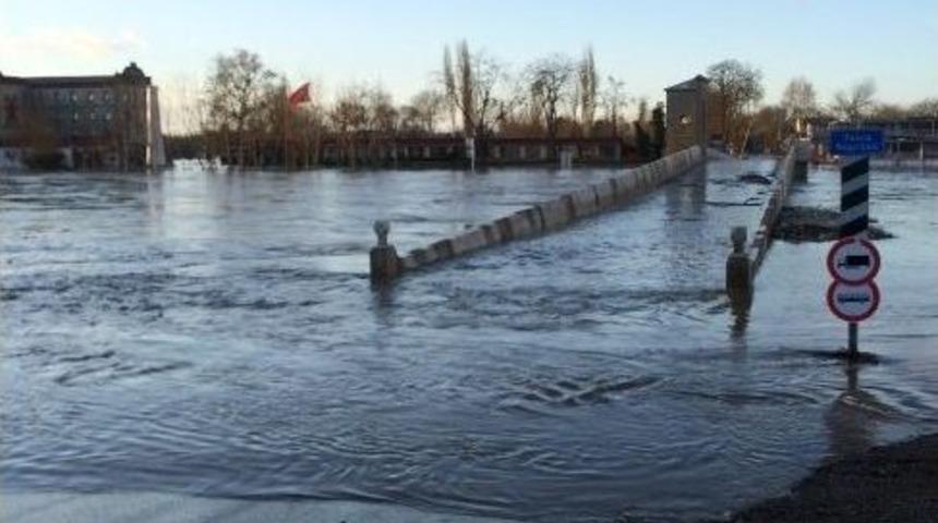 Nehirler Taştı, Edirne Bir Kez Daha Sele Teslim Oldu