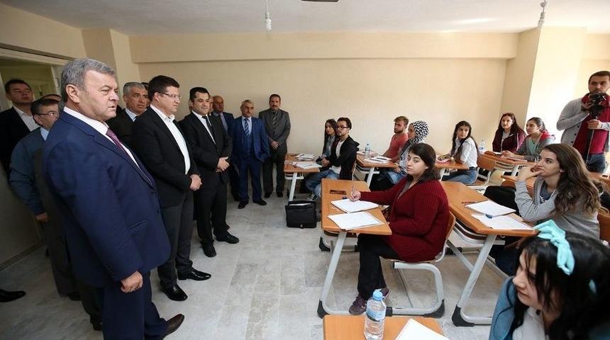 Yenimahalle Kurs Hizmet Binası A&ccedil;ıldı