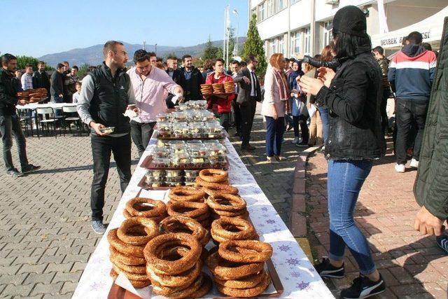 Üniversiteli Öğrenciler Devrek’te Protokol İle Bir Araya Geldi