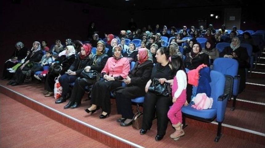 Pursakla&rsquo;da Sinemanın Perdeleri A&ccedil;ıldı