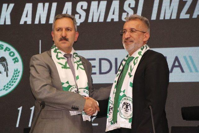 Medicana İle Atiker Konyaspor Sağlık Sponsorluğu Anlaşmasını Tazeledi